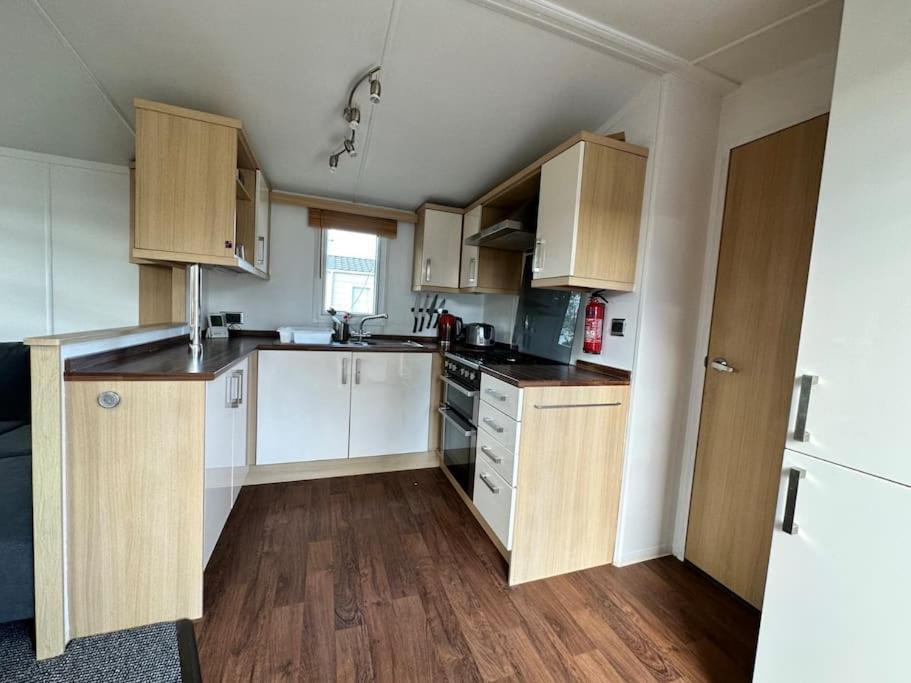 Beautiful Newly Decorated Cabin