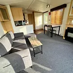 Beautiful Newly Decorated Cabin