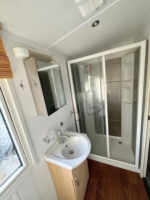 Beautiful Newly Decorated Cabin Holiday home *